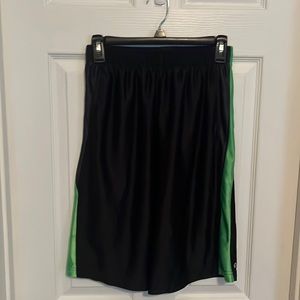 🦋 Athletic Black Shorts - Size 14